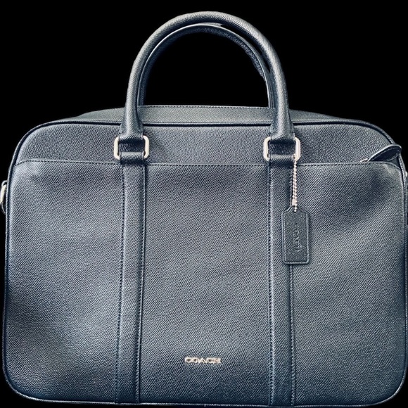 Coach Leather Briefcase | Black
Metropolitan Slim Brief/Laptop Bag - Picture 12 of 13